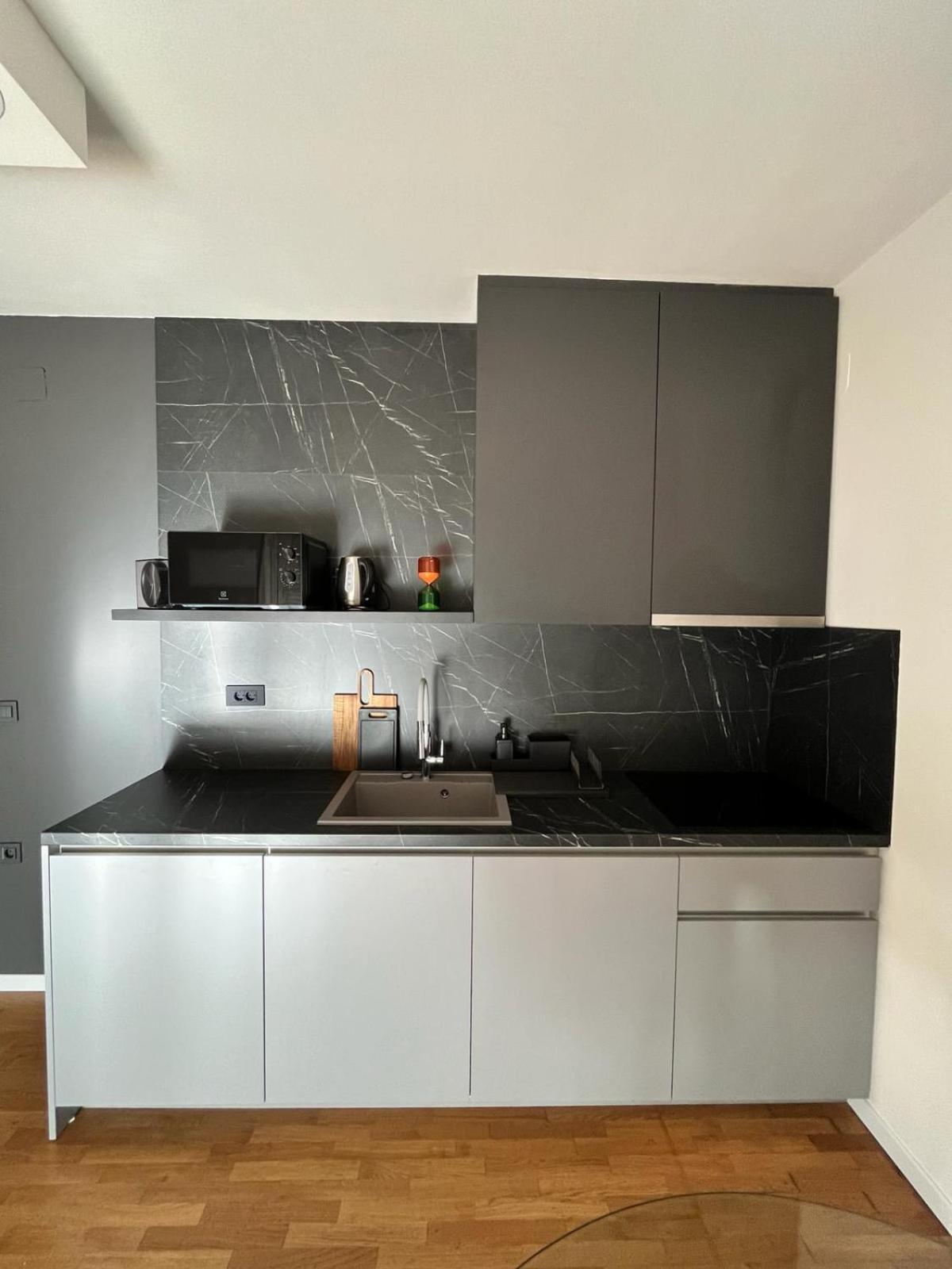 Apartman 4U Velika Gorica Near Zagreb Airport Exterior foto