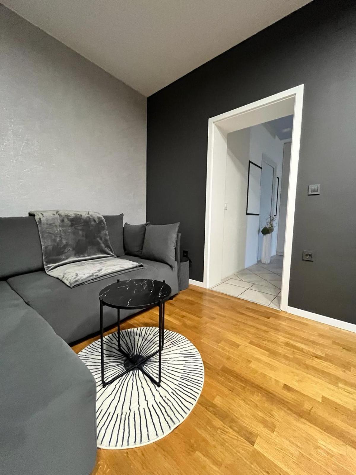 Apartman 4U Velika Gorica Near Zagreb Airport Exterior foto