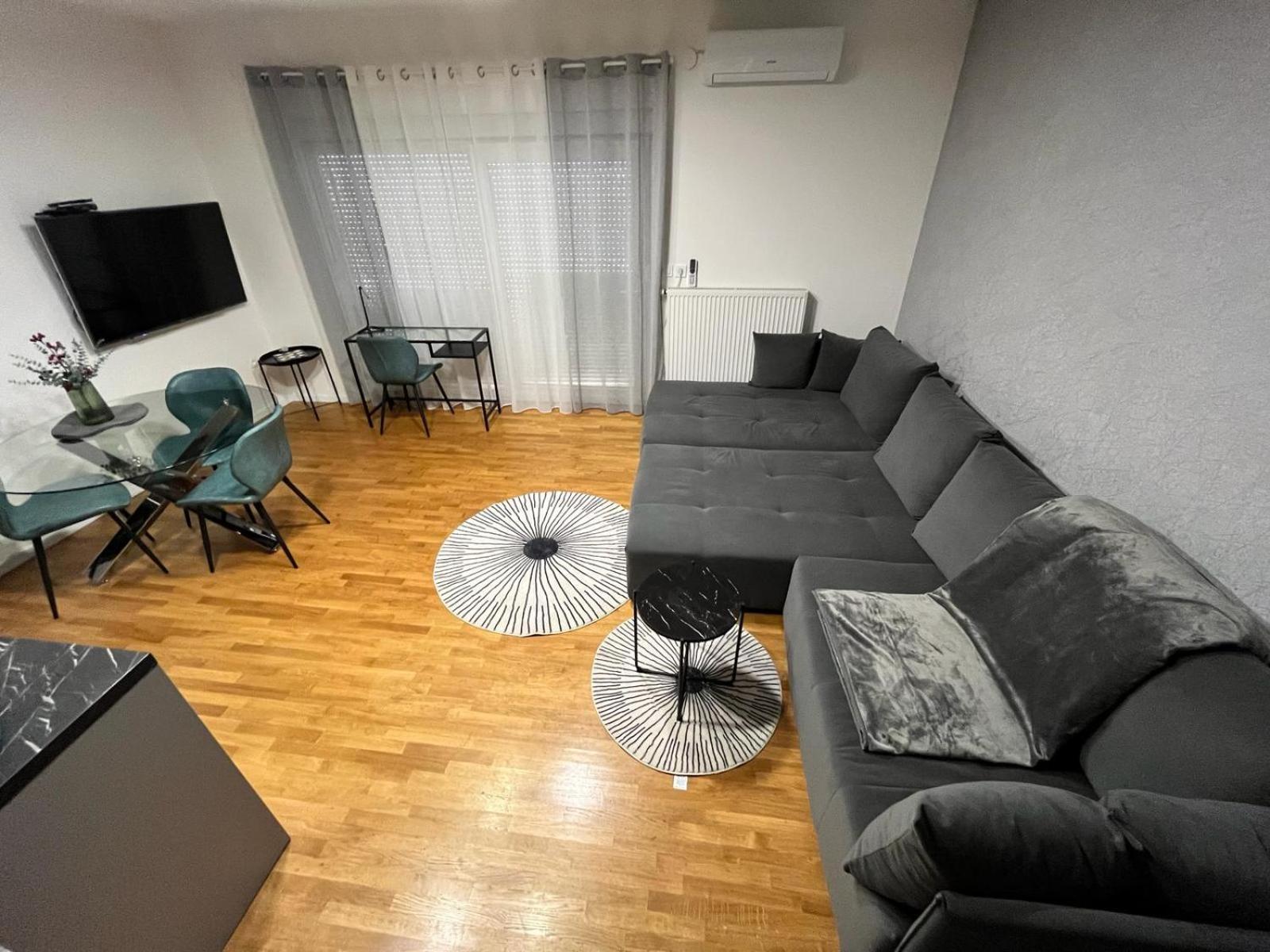 Apartman 4U Velika Gorica Near Zagreb Airport Exterior foto